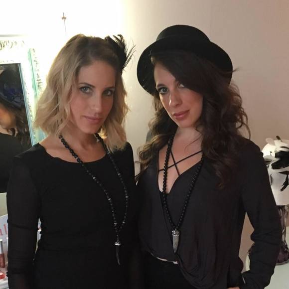 Meet your Posher, Samantha - Picture 1 of 1